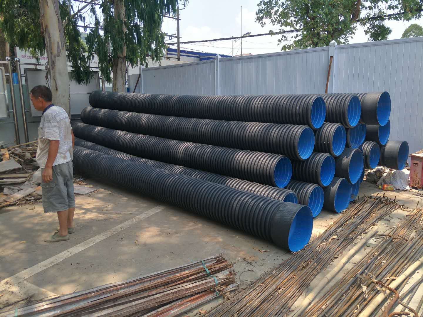 HDPE雙壁波紋管解決深圳光明新區(qū)萬效社區(qū)雨季積水苦惱