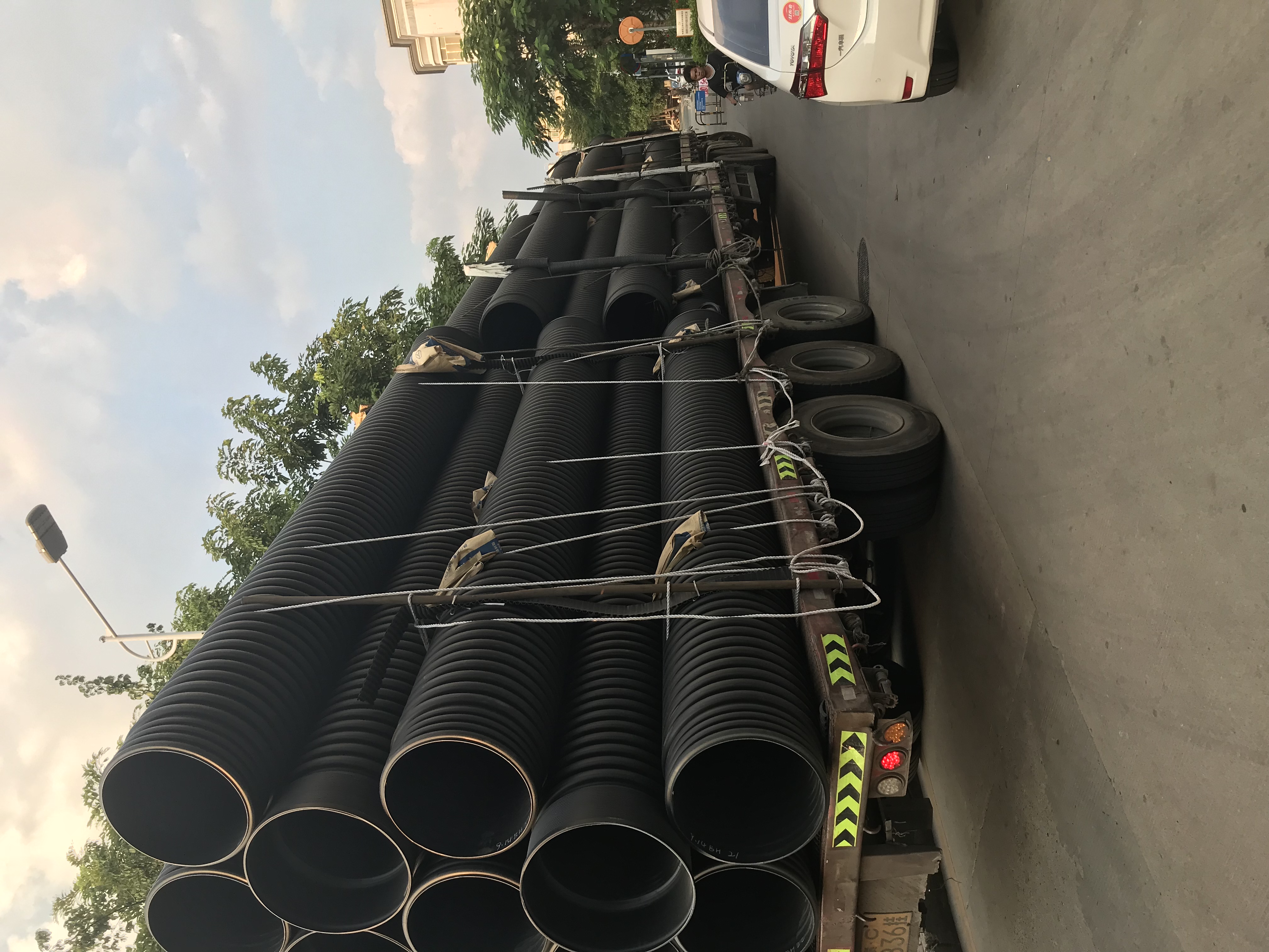 海牛HDPE雙壁波紋管與廣東飛達(dá)交通工程有限公司為興汕高速保駕護(hù)航